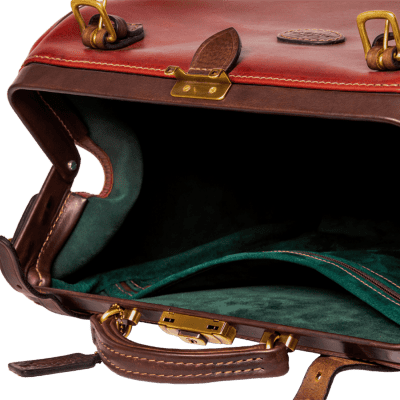 History of: The Gladstone - Mackenzie Leather Edinburgh