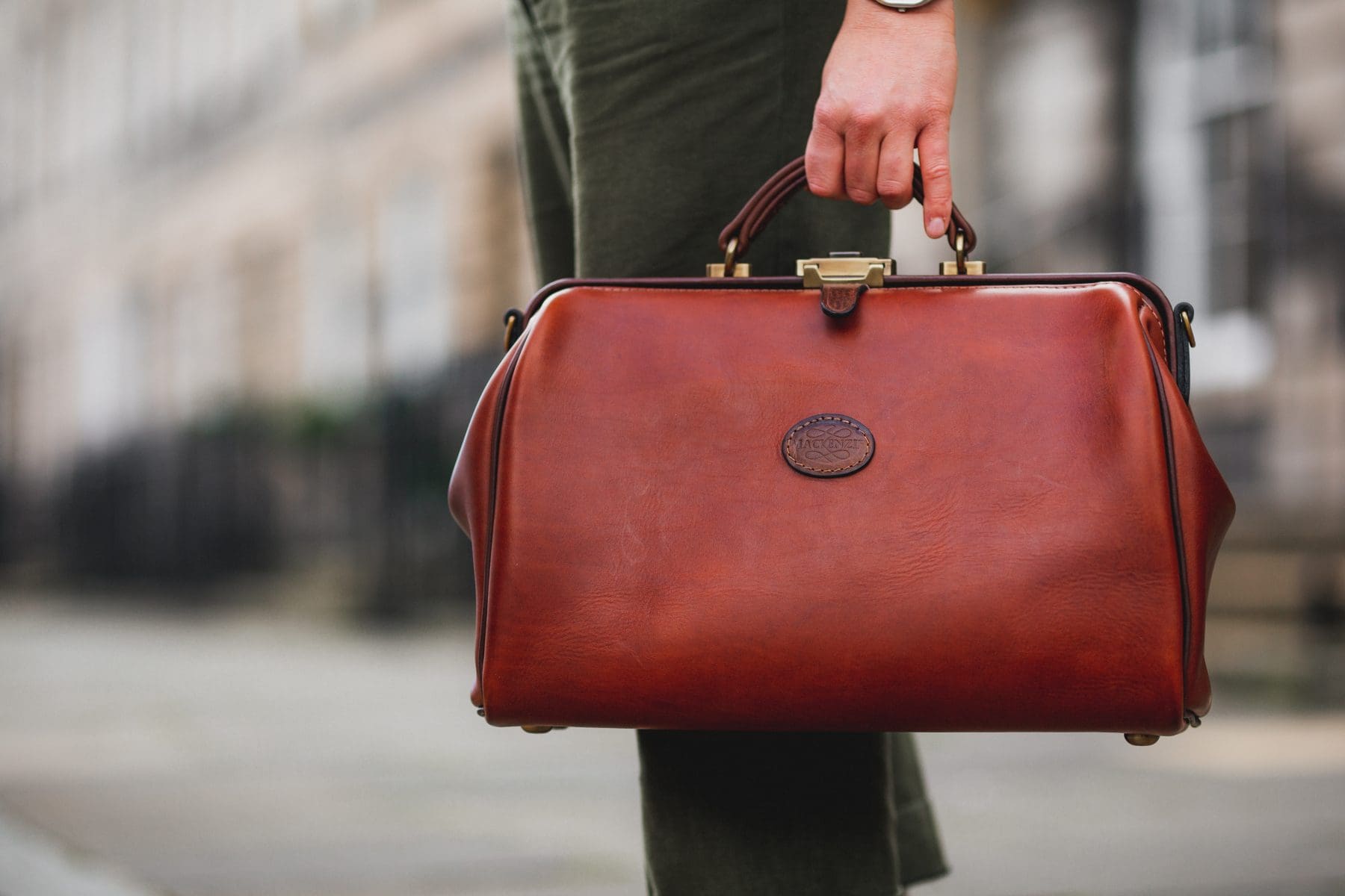 Mackenzie Leather Edinburgh - Do you need something that's as stylish as it  is functional for your weekends away? Introducing the Leather and Canvas  Gladstone, a spacious and durable bag with a